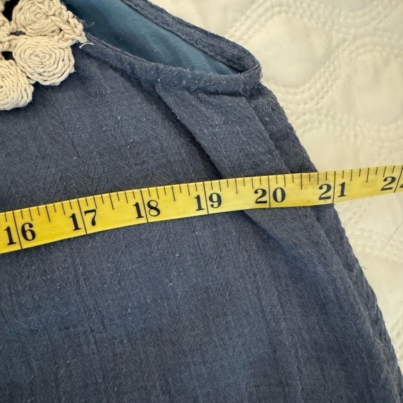 Hayden Los Angeles midi dress. Blue w/crochet top & bottom. A Line Size Medium - Picture 11 of 11